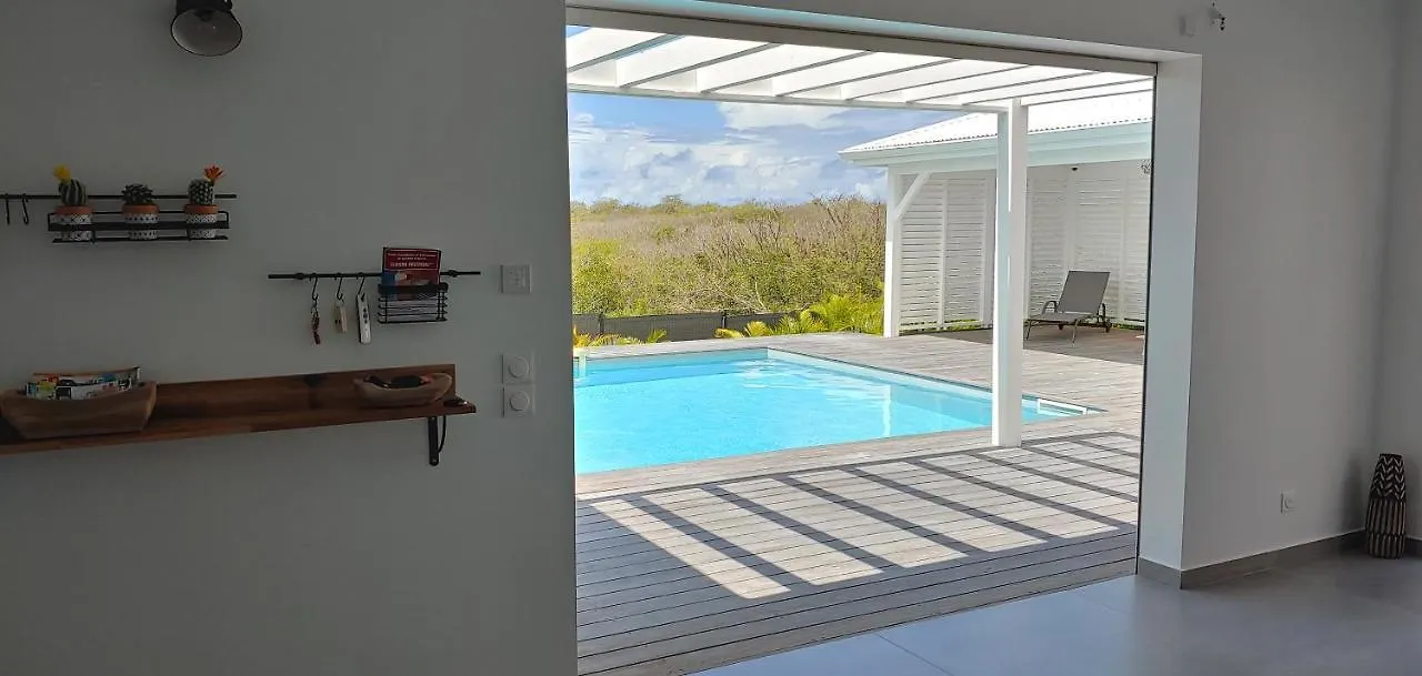 Villa Fleur De Goyave - Tres Bien Ventilee - Vue Degagee Saint-Francois