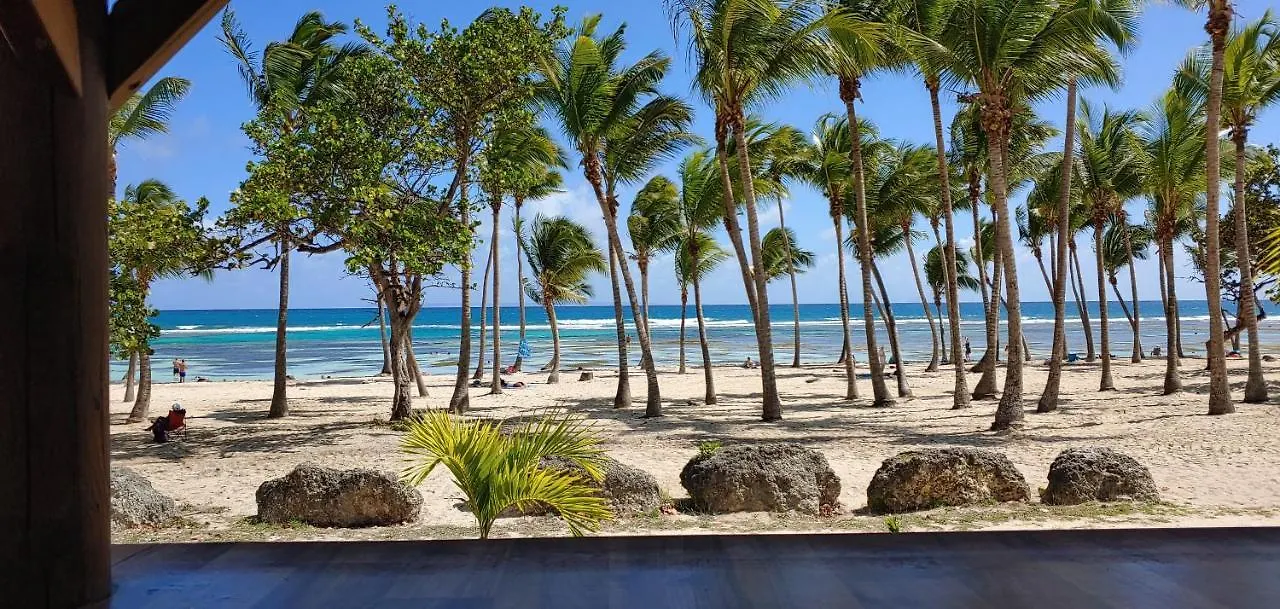 Villa Fleur De Goyave - Tres Bien Ventilee - Vue Degagee Saint-Francois